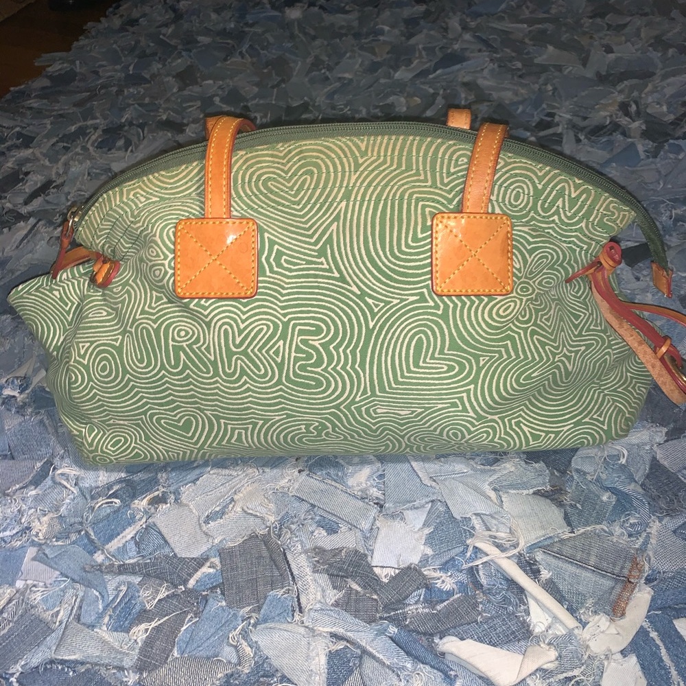 Dooney & Bourke - Picture 5 of 6